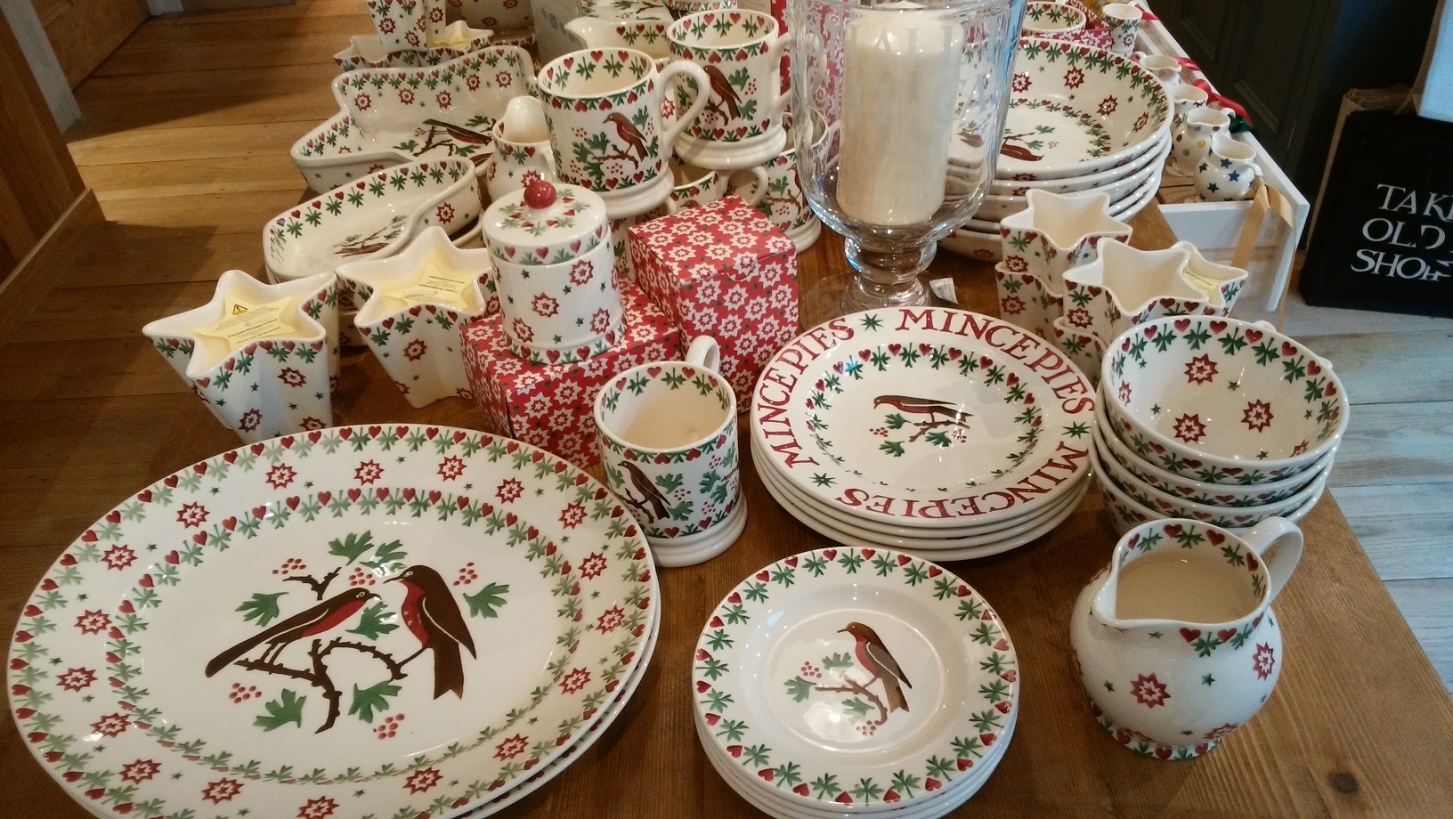 Emma Bridgewater（エマ・ブリッジウォーター）がクリスマスモードに