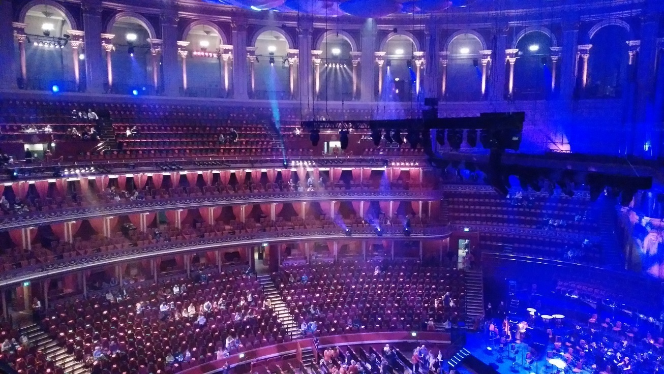 ロンドンのロイヤル・アルバート・ホール（Royal Albert Hall）で